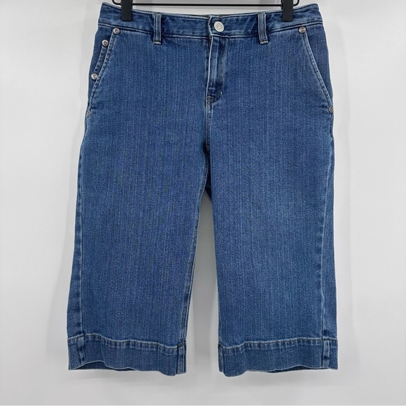 Nine West Jean Shorts Women 4 Blue Capri Mid Rise Denim Pockets Casual Bermuda - Picture 1 of 11